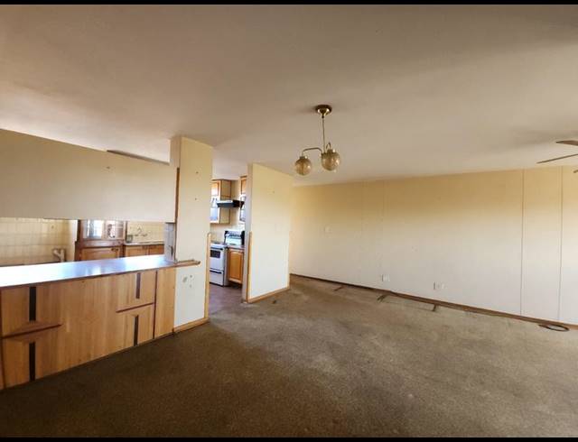 3 BEDROOM APARTMENT FOR SALE IN SINOVILLE